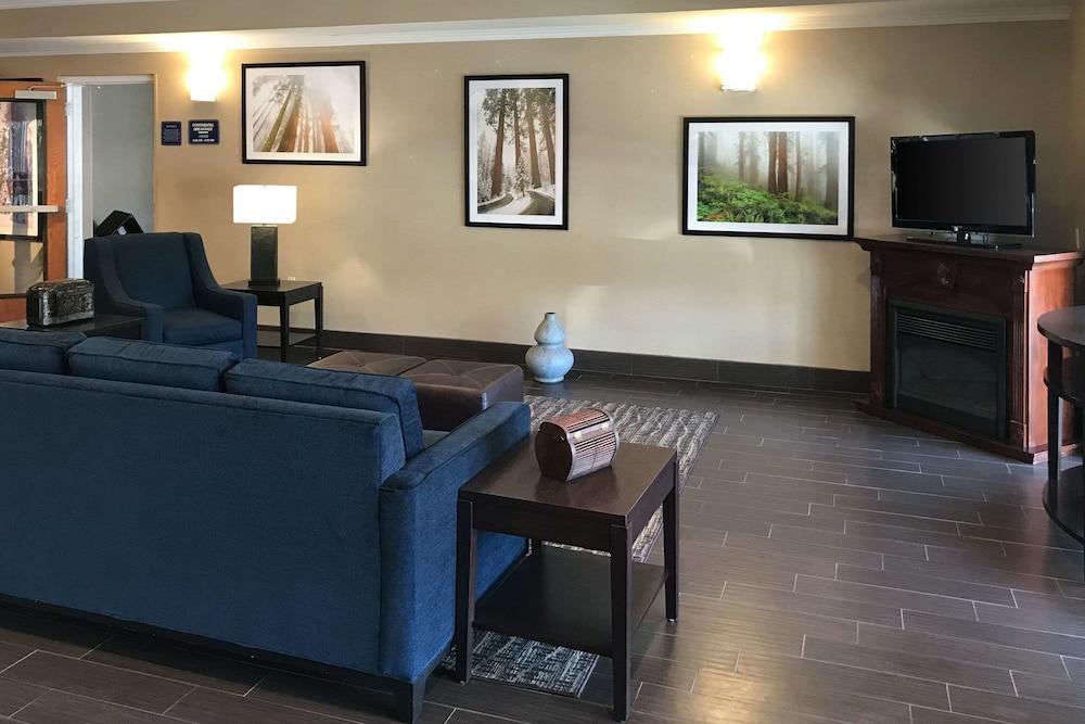 Hotel Comfort - Convention Center