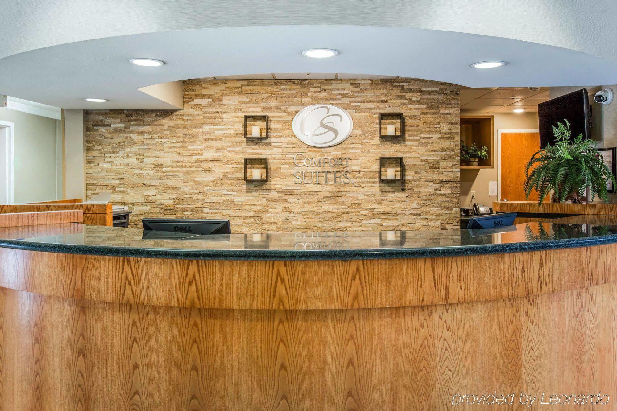 Hotel Comfort - Convention Center Visalia