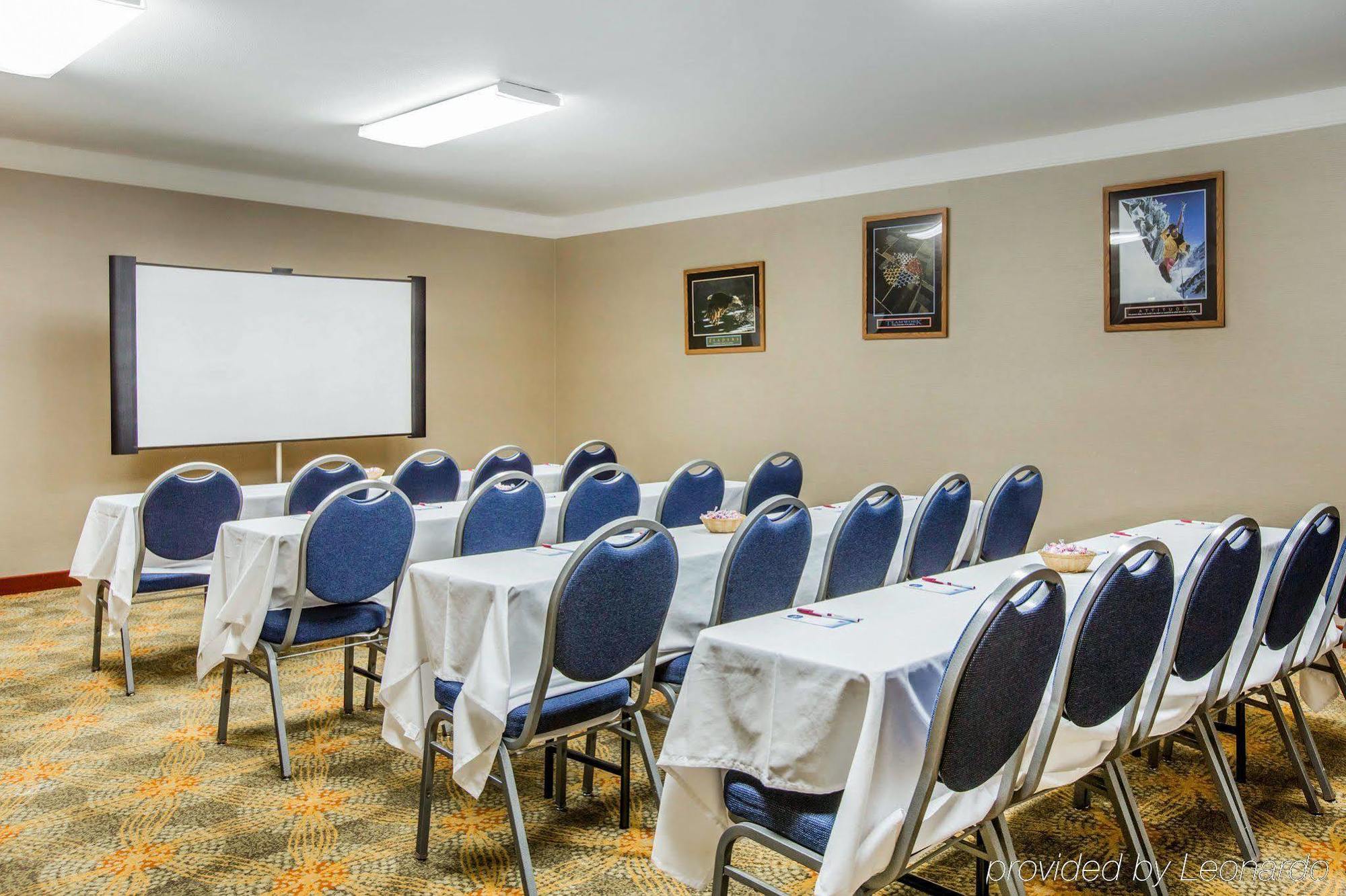 Comfort - Convention Center 3* Visalia