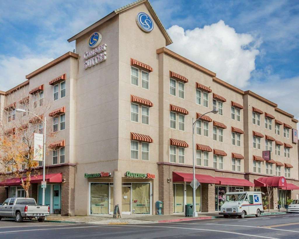 Hotel Comfort - Convention Center Visalia