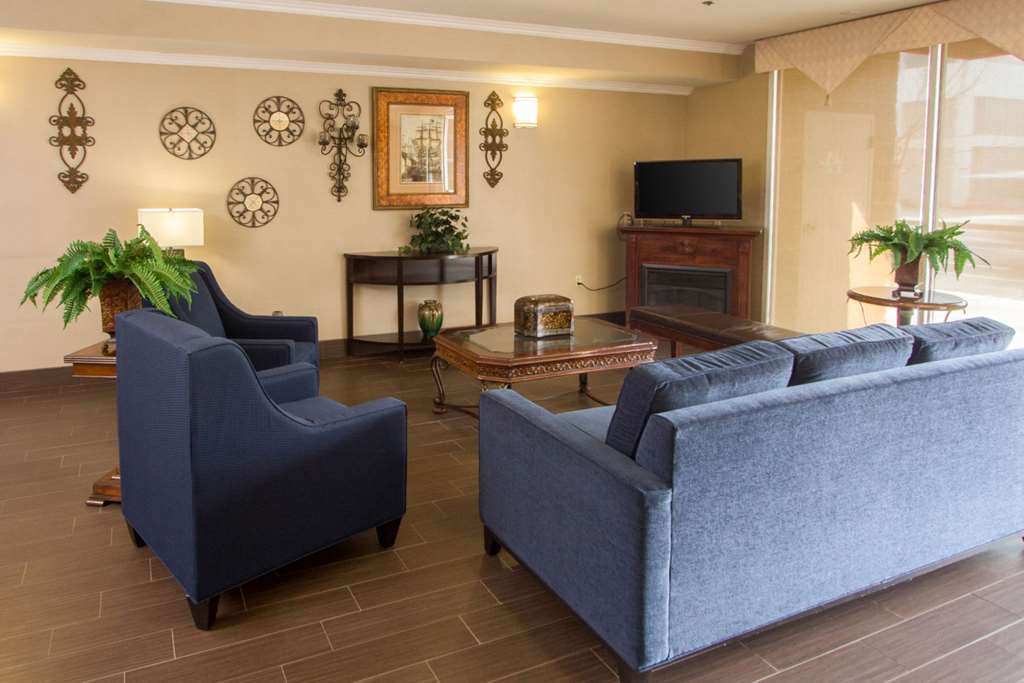Hotel Comfort - Convention Center 3*