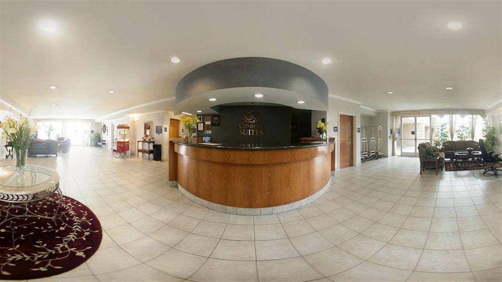 Hotel Comfort - Convention Center Visalia