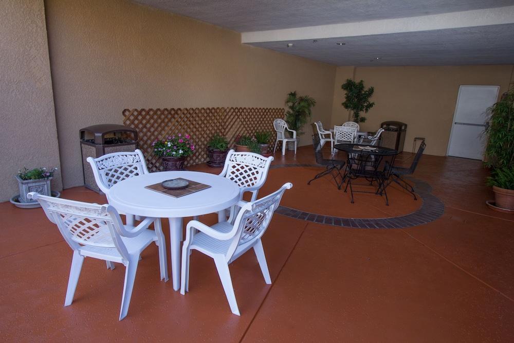 Comfort - Convention Center 3* Visalia